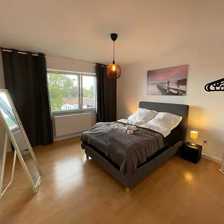Daire Sonniges Apartment, W-lan, Parkplatz, Autobahnnah, S-bahn , Messe