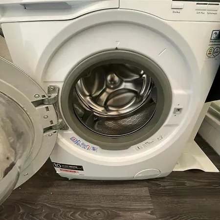 Lejlighed Sonniges Apartment, W-lan, Parkplatz, Autobahnnah, S-bahn , Messe *