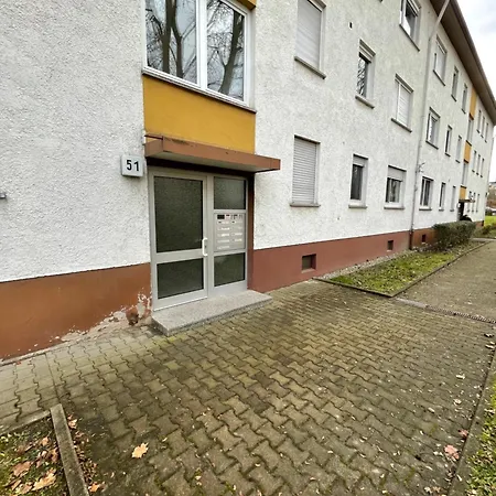 Daire Sonniges Apartment, W-lan, Parkplatz, Autobahnnah, S-bahn , Messe *